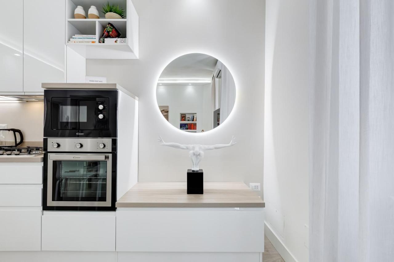 רומא Bmga L The White Crown Apartment In Testaccio מראה חיצוני תמונה