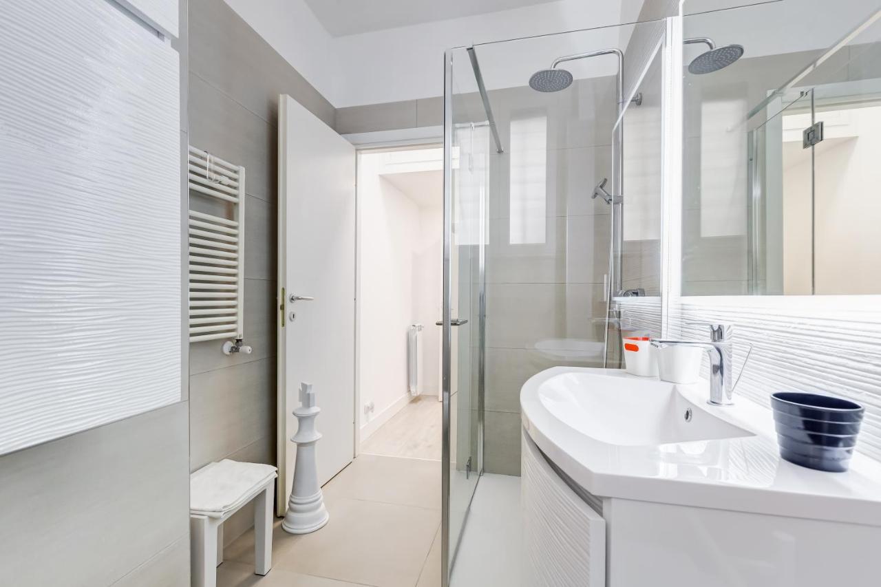רומא Bmga L The White Crown Apartment In Testaccio מראה חיצוני תמונה