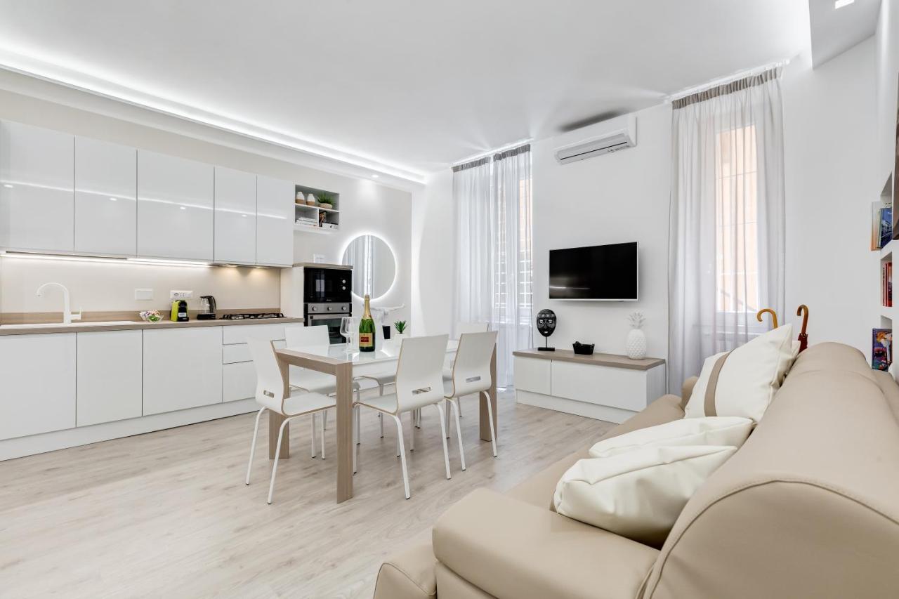 רומא Bmga L The White Crown Apartment In Testaccio מראה חיצוני תמונה