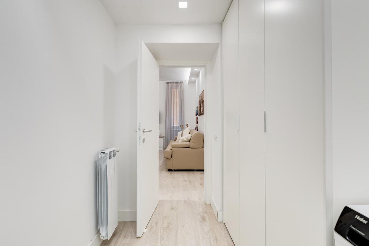 רומא Bmga L The White Crown Apartment In Testaccio מראה חיצוני תמונה