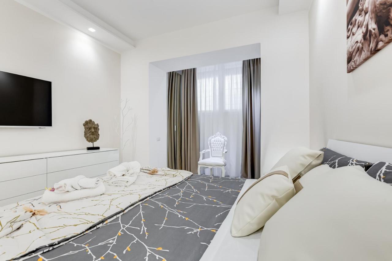 רומא Bmga L The White Crown Apartment In Testaccio מראה חיצוני תמונה