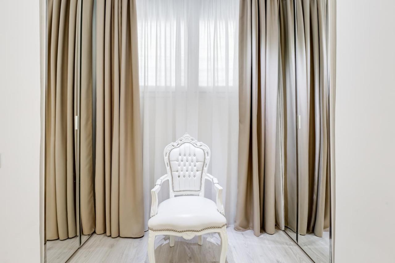 רומא Bmga L The White Crown Apartment In Testaccio מראה חיצוני תמונה